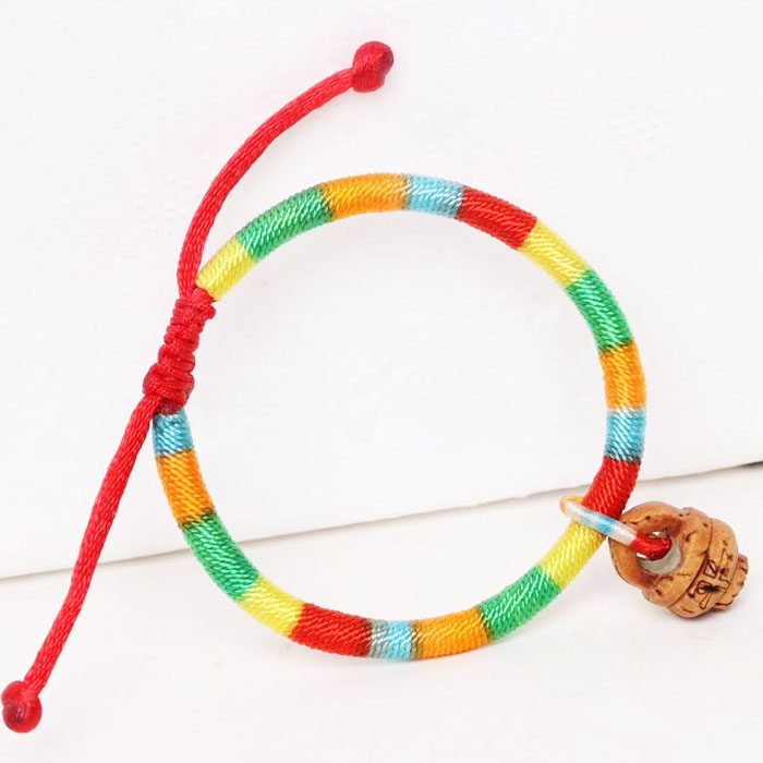 纯手工编织五彩绳手链 手工雕刻核桃小提篮手链 桃核小提篮