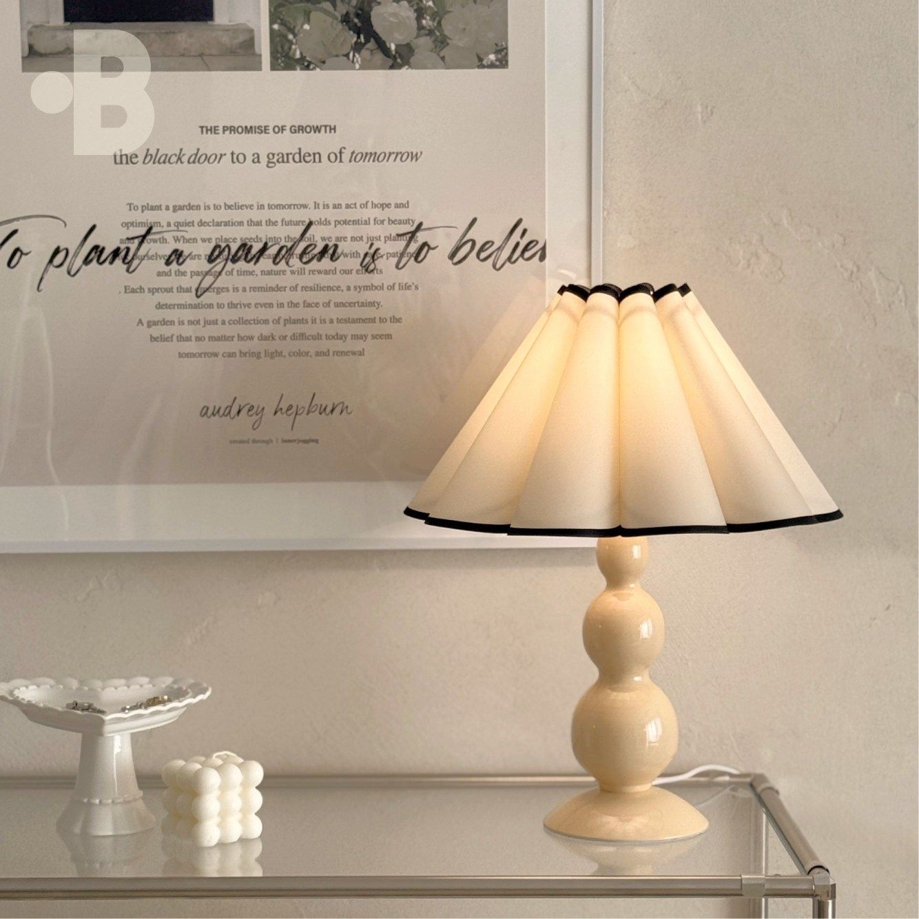 HEDU新婚订婚摆件中古花瓣卧室床头台灯装饰法式温馨乔迁新居送礼,家装灯饰光源,装饰台灯,淘宝优惠券,粉丝福利购,淘宝优惠卷