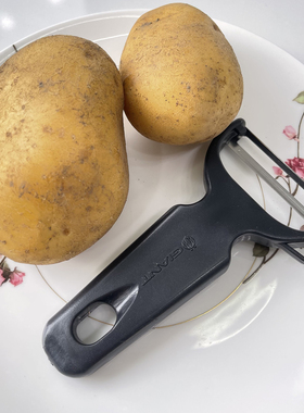 韩国进口GianT黑色削皮刀果蔬削皮器土豆削皮刀家用刮皮刀1P