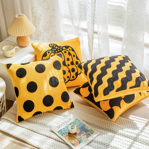 黄色天鹅绒抱枕套现代简约南瓜几何靠枕家居客厅沙发装饰抱枕靠垫