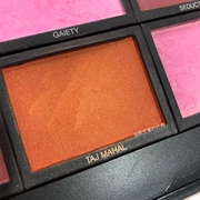 NARS Crimson Taj Mahal đã biến mất trong các sông và hồ trong một thời gian dài. Đẹp nổ! TA JMAHAL - Blush / Cochineal