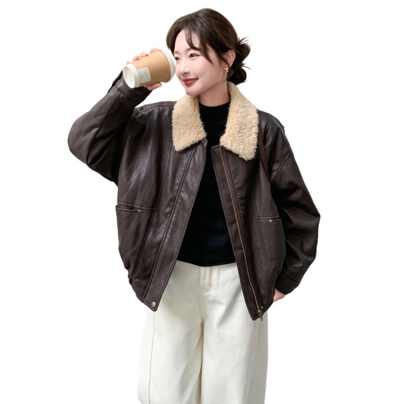 现货8521p295k428-50白鸭绒毛领拼皮派克羽绒服,女装羽绒服,乔安迪