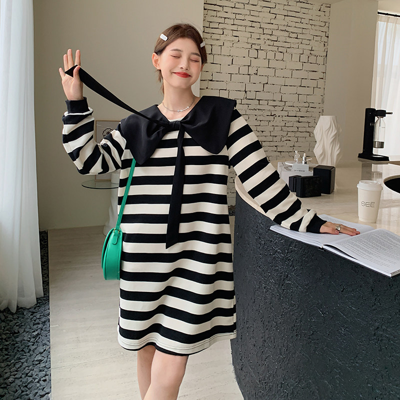 条纹卫衣裙春秋款2025新款小个子半身裙韩版宽松学院风减龄连衣裙，女装连衣裙，乔安迪