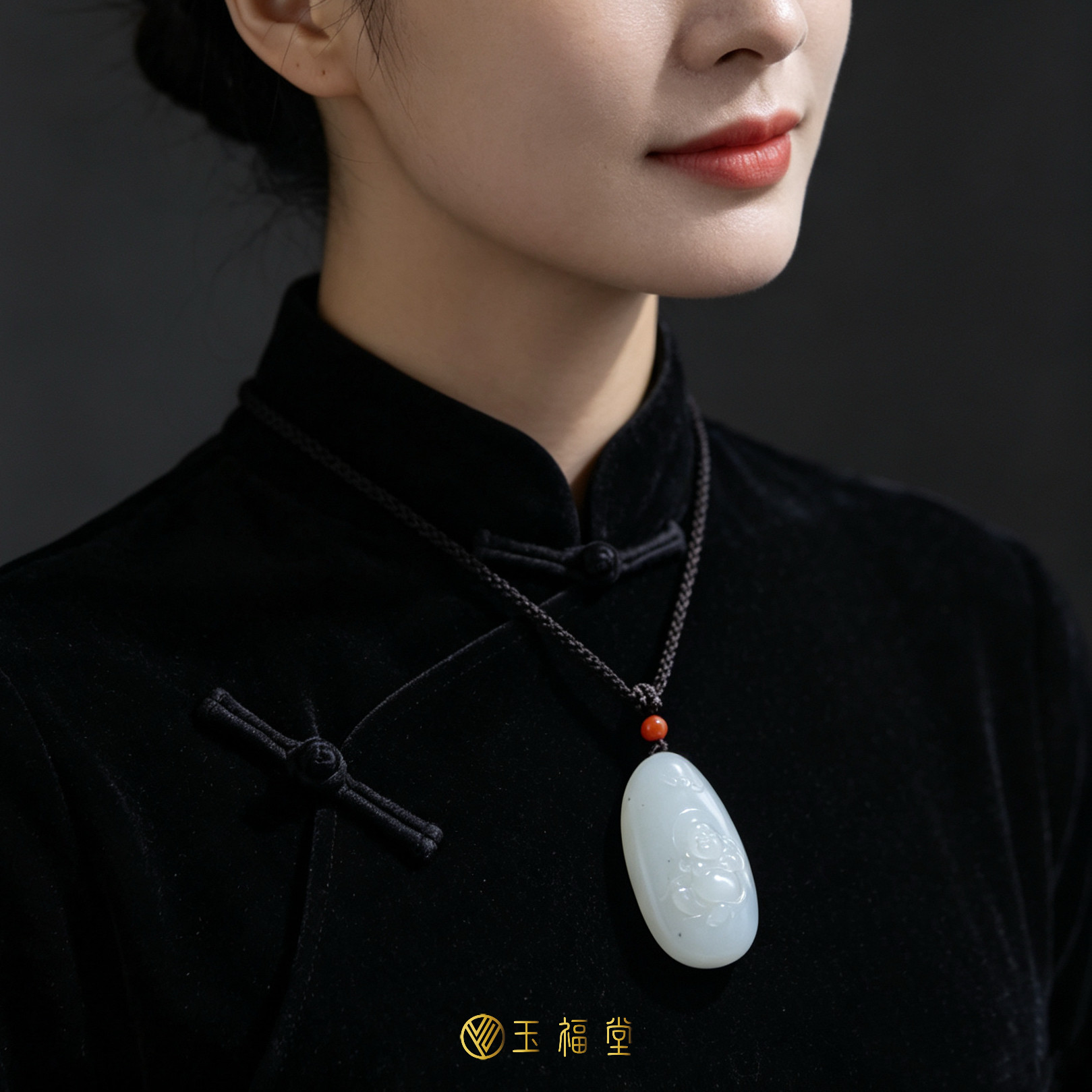 玉福堂 | 新疆和田白玉籽 | 玉石挂件玉坠 女款玉佛弥勒佛吊坠