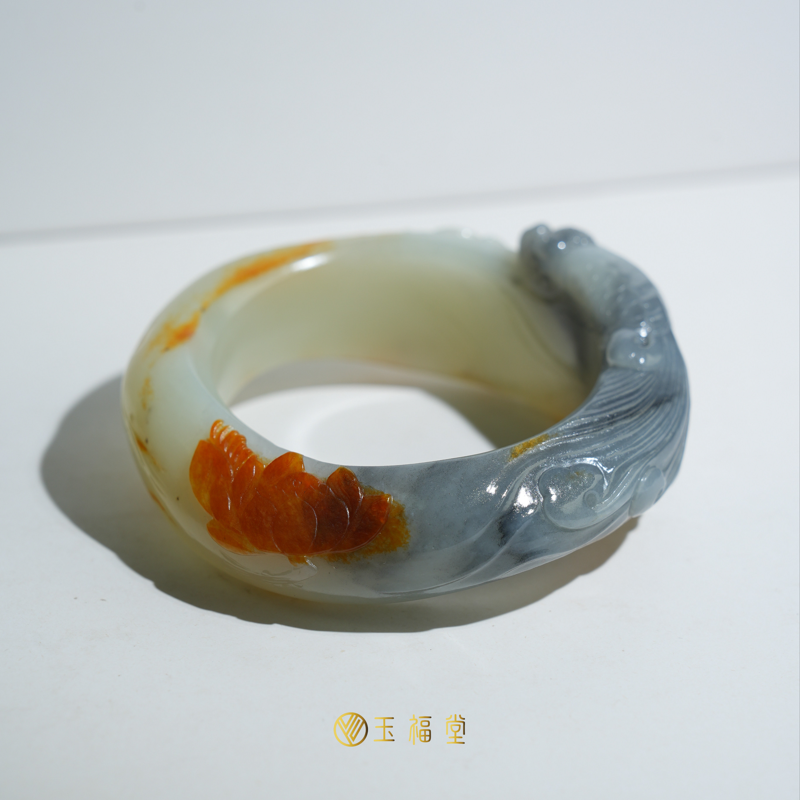 玉福堂 | 新疆和田籽 | 青花籽 | 红皮籽三色手镯玉镯子54mm特色