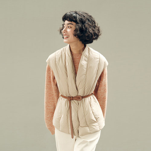 超轻柔可追溯白鹅绒珠链羽绒马甲