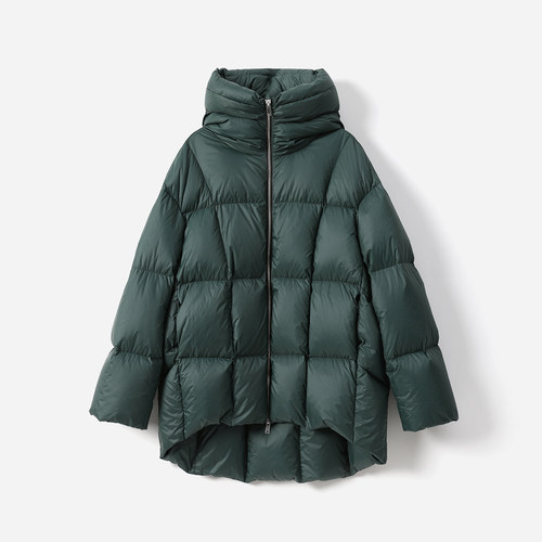 *WYR07082 御寒系列日本料轻盈可追溯95白鹅绒前短后长泡芙羽绒服