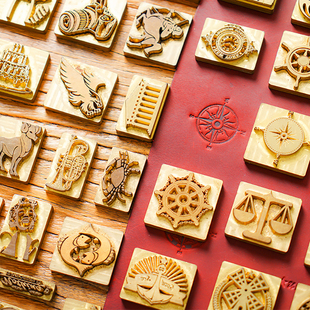 手新款账本指定压印英文图案铜模烫金服务牛皮笔记本定制logo