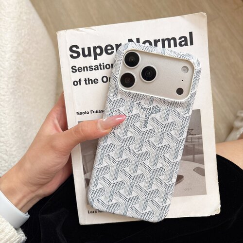 简约潮牌皮质iPhone17油边手机壳