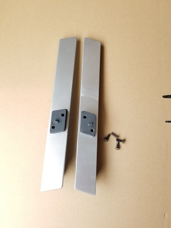 原装东芝75U3800C底座 座架 送镙丝 实物图片