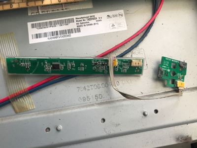 TCL L42P10BD  开关按键板，控制板 40-L32P10-KED2XG