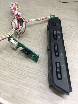 原装碎屏拆机 三洋32CE660LED按键接收头