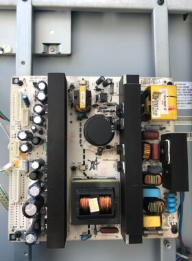 原装厦华LC-37HU19 37HU25电源板782.37FT18-200A（568）