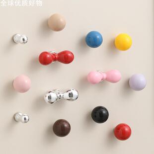 多巴胺圆球强力磁吸挂钩多功能钥匙挂架装饰挂件洞洞板冰箱磁吸贴