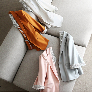 新款 2022春季 女 蕾丝花内里拼接 西服外套 柔情似水 修身 OL女郎