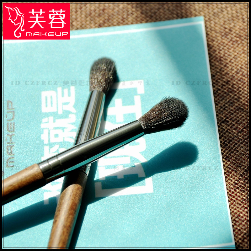 大号圆头晕染眼影打底刷鼻影中号T区下巴高光刷软毛 FRMUFXJ-242