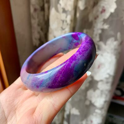 回收天然水晶老料舒俱来皇家紫老料手镯规格19×8mm59mm重77.2克