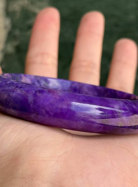 回收舒俱来手镯，圈口58mm，宽14.2mm*厚8.4mm。