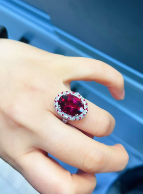 天然红碧玺戒指18k金镶嵌CGRL证书，主石尺寸15.4x11.2mm，7.7ct