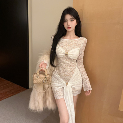 18YX816欧美2026跨境外贸批发性感蕾丝拼接显瘦一字肩长袖连衣裙