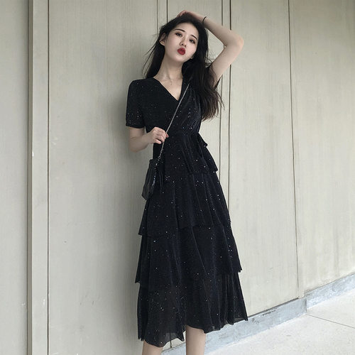 夏装2026新款女桔梗法式黑色连衣裙V领中长款亮闪闪蛋糕裙子女夏