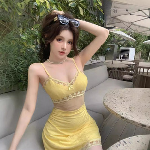 时尚气质明黄色气质透视拼接性感设计感修身显瘦纯欲辣妹连衣裙女