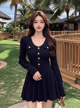 DLGT5325法式赫本风V领长袖连衣裙女名媛优雅气质显瘦高级感A字裙