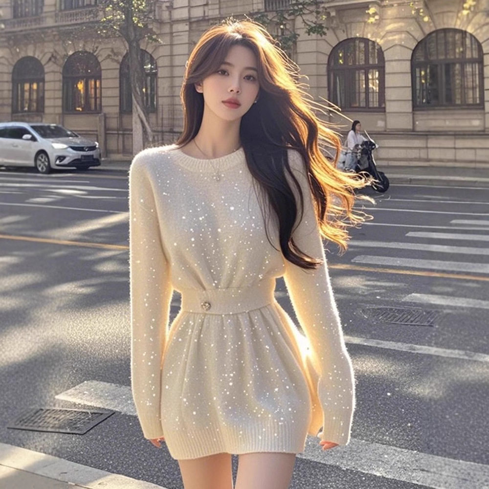 DLGT6245法式重工细闪圆领连衣裙女温柔优雅御姐范收腰显瘦包臀裙