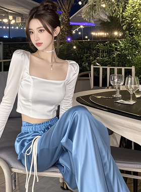 TZ5472白色方领短款上衣女春季气质纯欲风设计感别致内搭打底T恤