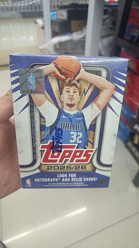 2026 Topps Baseball Blaster篮球球星卡手雷盒卡