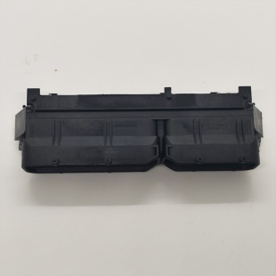 新能源电动汽车控制器连接器 AMP VCU 121p板端 ECU TE2374035