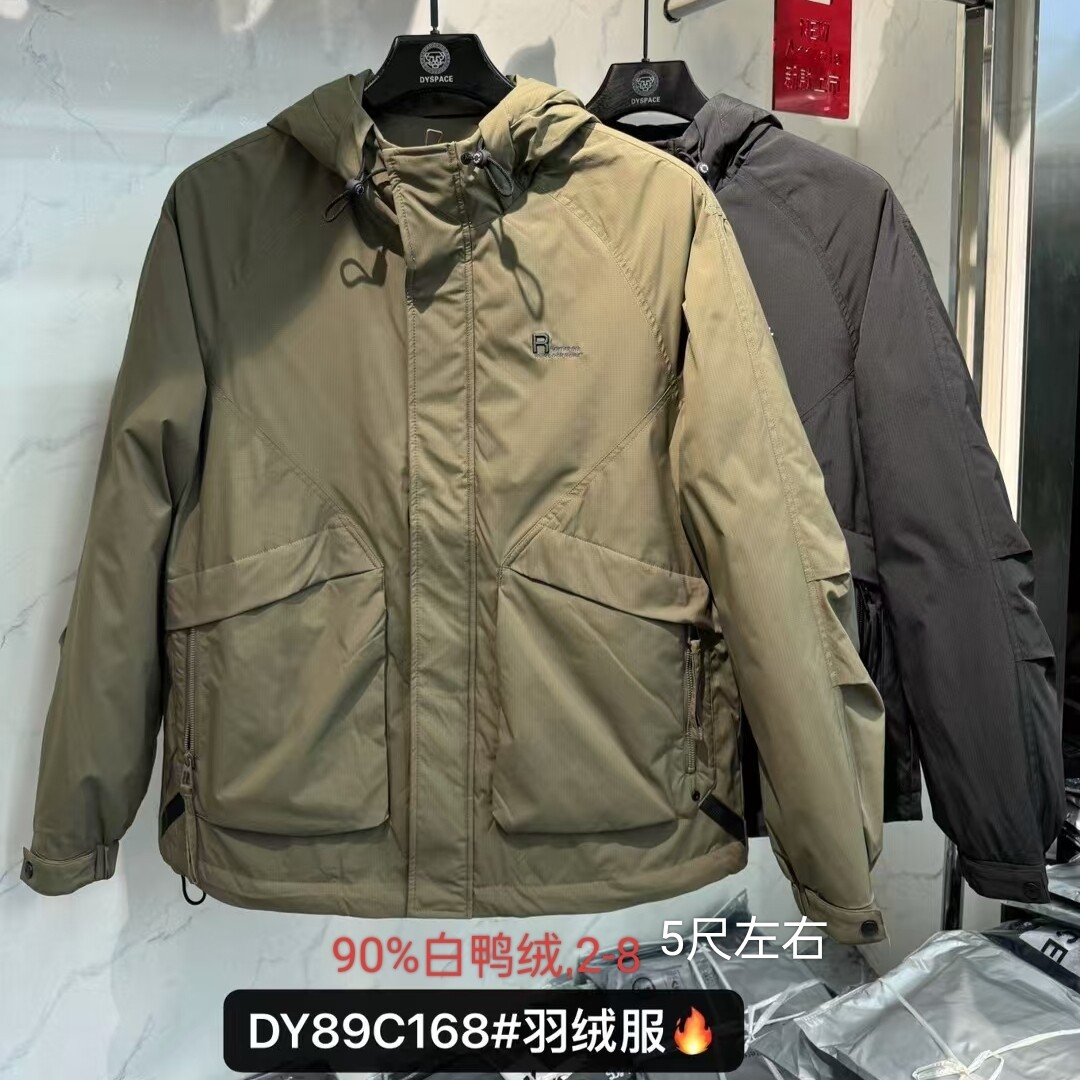 加大羽绒服达依空间大号羽绒服