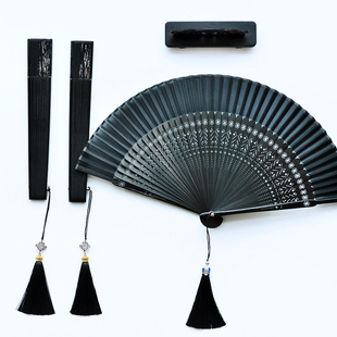 中国风黑色全竹雕刻镂空扇子日式 全纯黑色扇雕花折扇子男女工艺扇