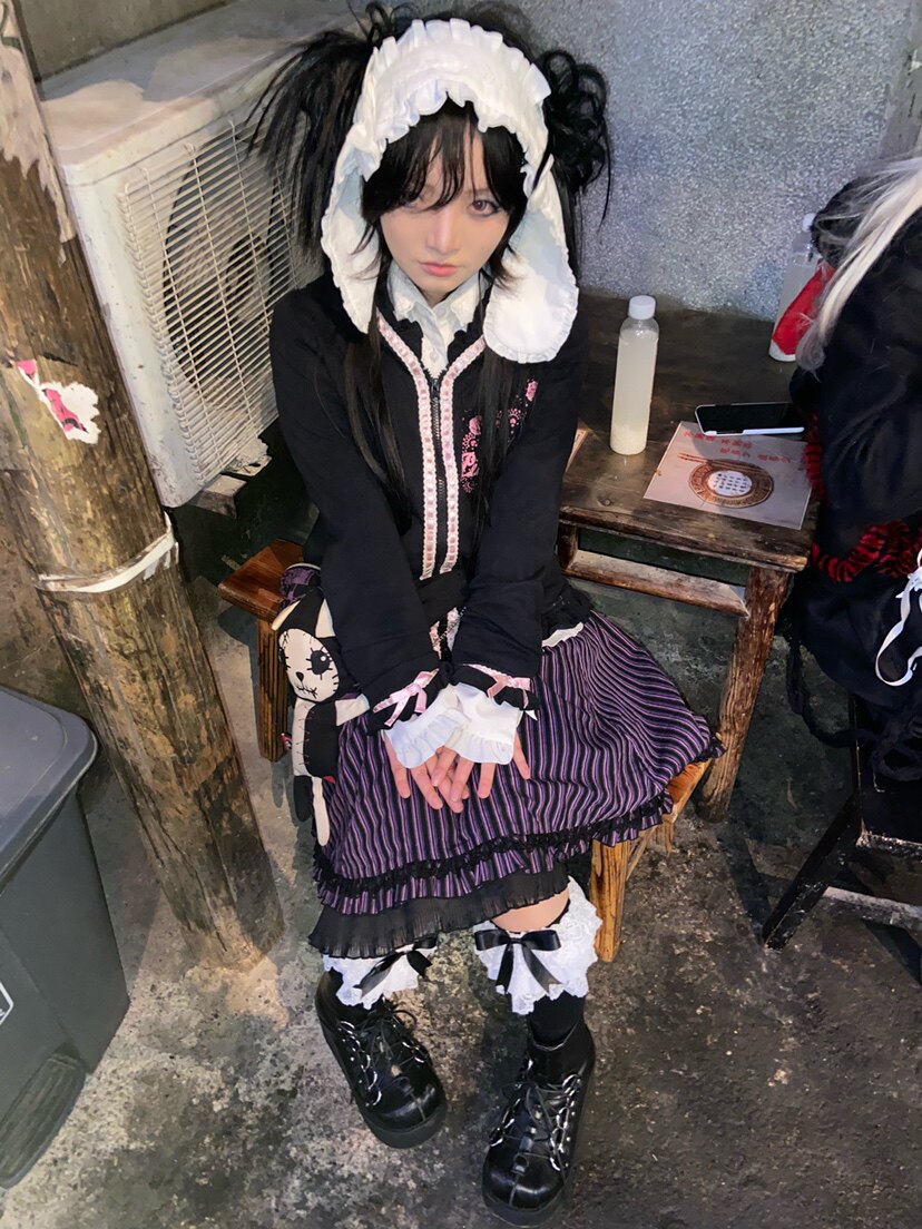 ANTAINA PLATFORM SHOES PUNK ROCK STYLE RETRO FASHION CLASSIC ROUND TOE PLATFORM BOOTS 9925