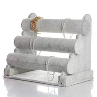 Три -слоистые серые ледяные цветы