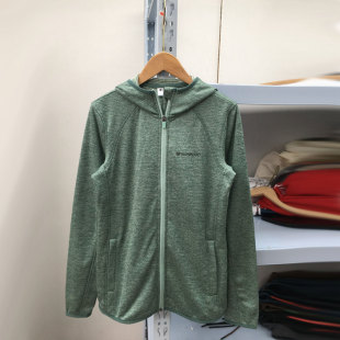 外贸北欧户外春秋女装连帽卫衣女款休闲运动薄绒开衫外套有加大码