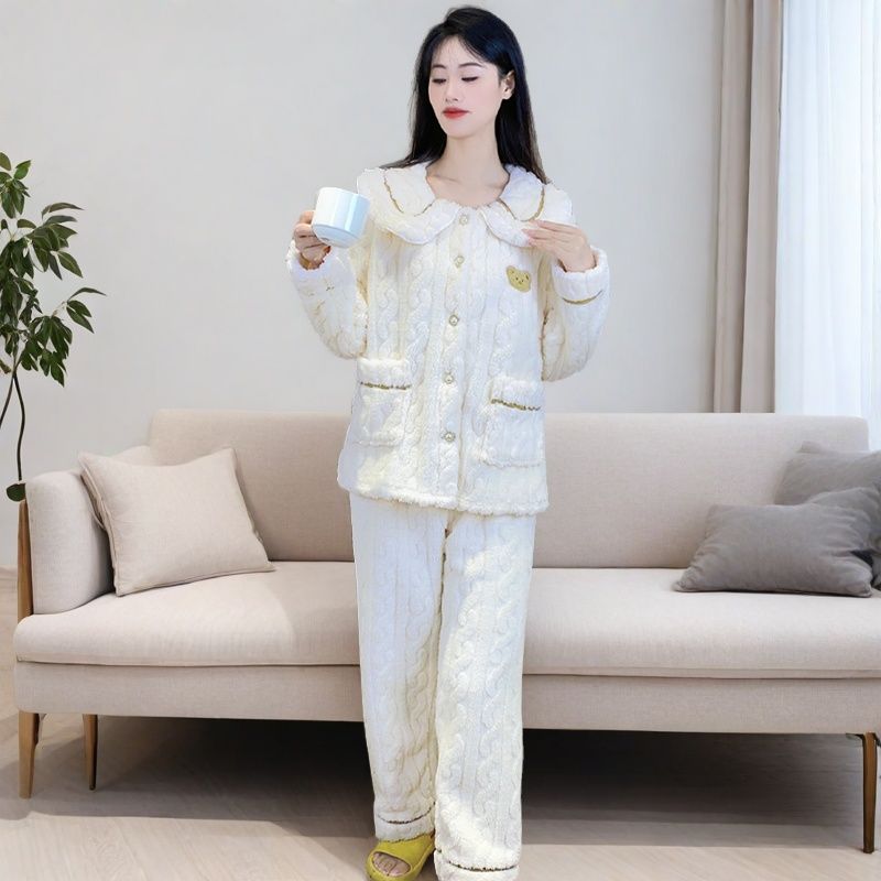 法兰绒睡衣女秋冬款加绒加厚甜美睡衣/家居服套装