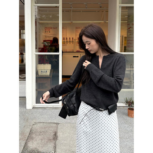 THXGIVING极简韩系氛围感 利落圆领小挎包针织拉链开衫女2026春款