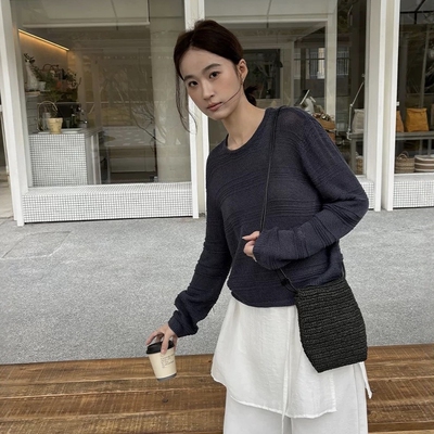 THXGIVING 春日私语温柔纹理镂空圆领套头百搭针织上衣女2026新款