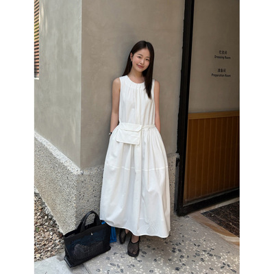 THXGIVING文艺少女感 捏褶无袖背心连衣裙2026春款斜挎包大摆长裙