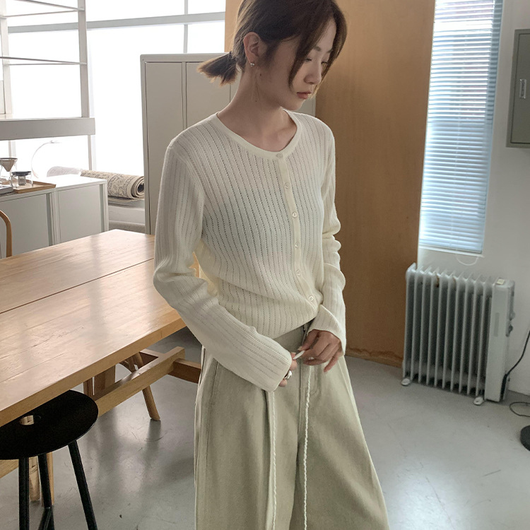 THXGIVING 韩系风温柔坑条纯色针织圆领开衫女2025秋季新款毛衣