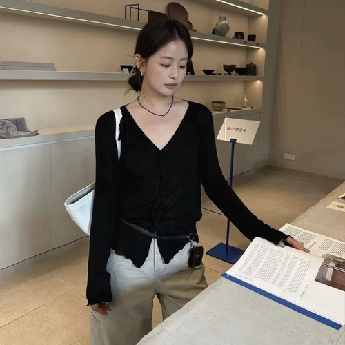 THXGIVING轻熟韩系显瘦V领波浪边亲肤天丝羊毛开衫女2026春日新款