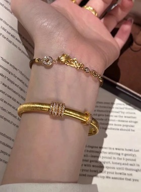 18K金时来运转拉丝镶钻手镯女