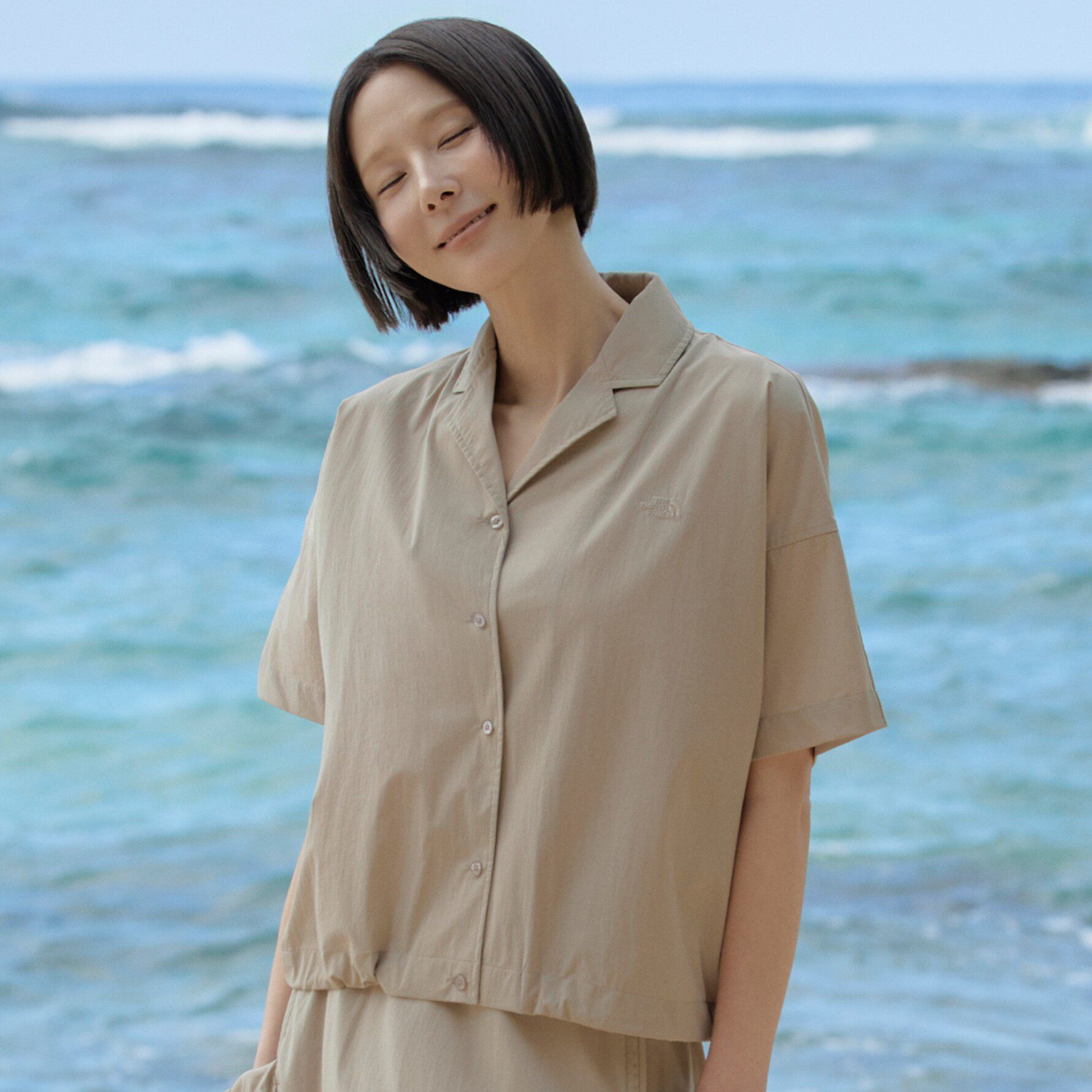 北面女户外休闲凉感宽松短袖衬衫