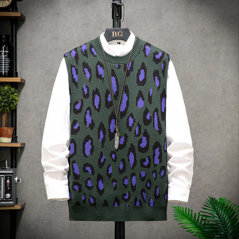 Japanese autumn and winter display rack hanging racket Pullover vest trend knitwear