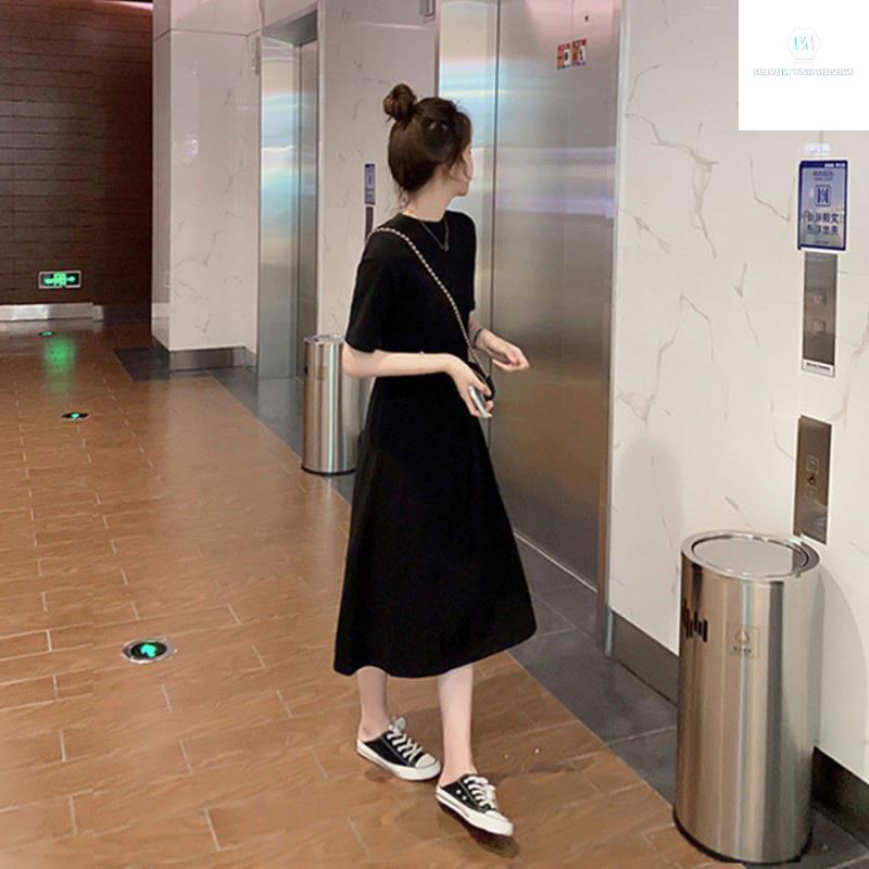 欧洲站夏季女装2025新款法式赫本风小黑裙黑色小众别致连衣裙收腰