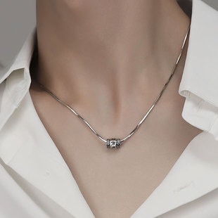 2024年六字真言转运珠项链男潮嘻哈百搭小众设计感锁骨链女可转动