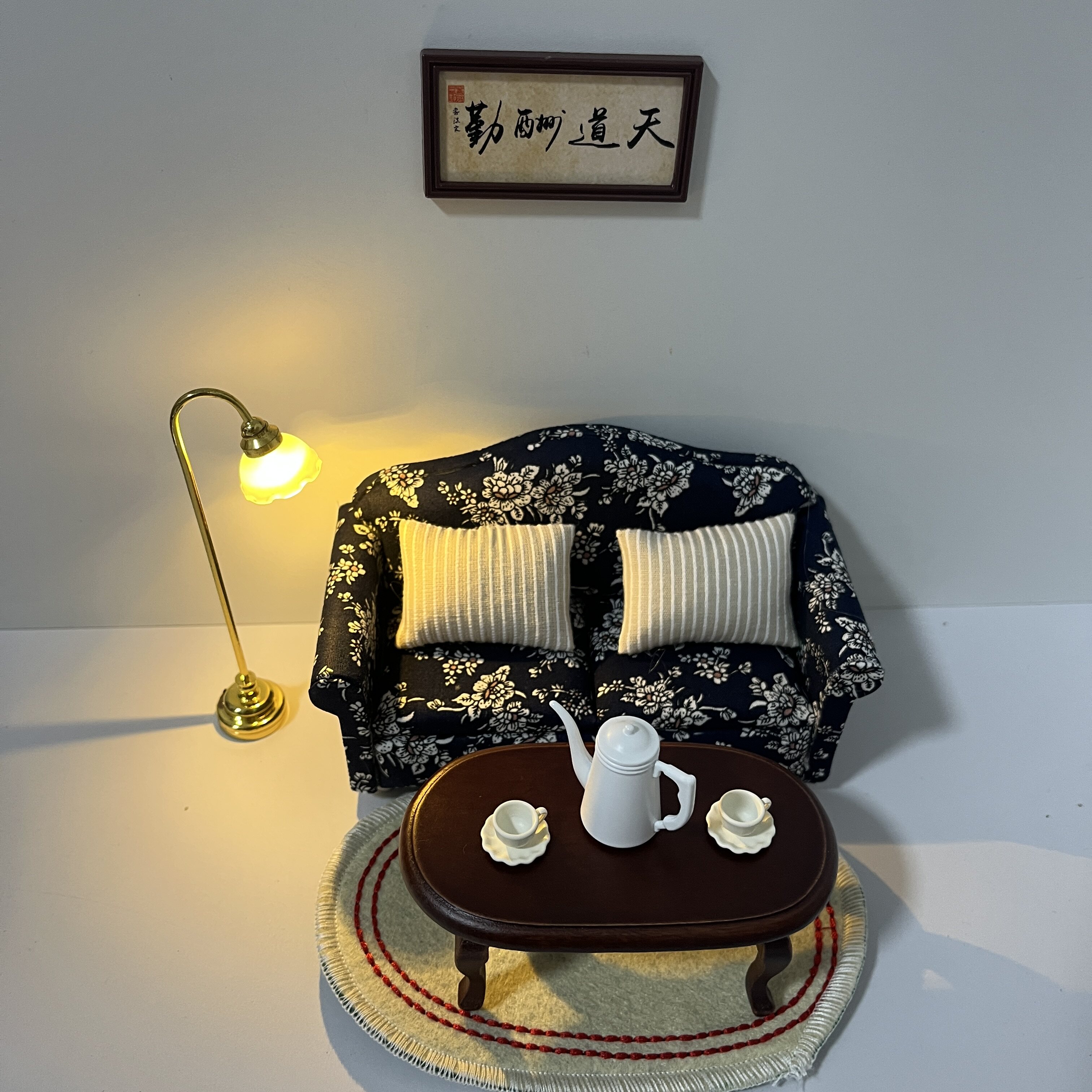 12分娃娃屋复古微缩模型励志迷你沙发茶几家具客厅场景摆件道具