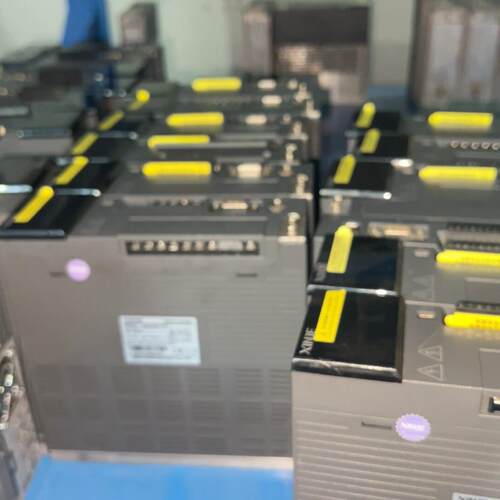 议价DS5E-20P7-PtA 信捷伺服驱动器 工控自动化设备配件维修