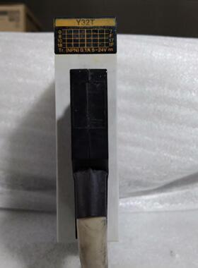 议价AFP23404 FP2-Y32T 松下PLC工控模块 NPN输单元维修